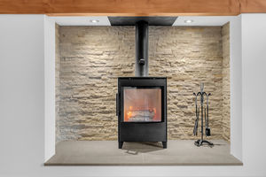 Photo-13-Lounge- click for photo gallery